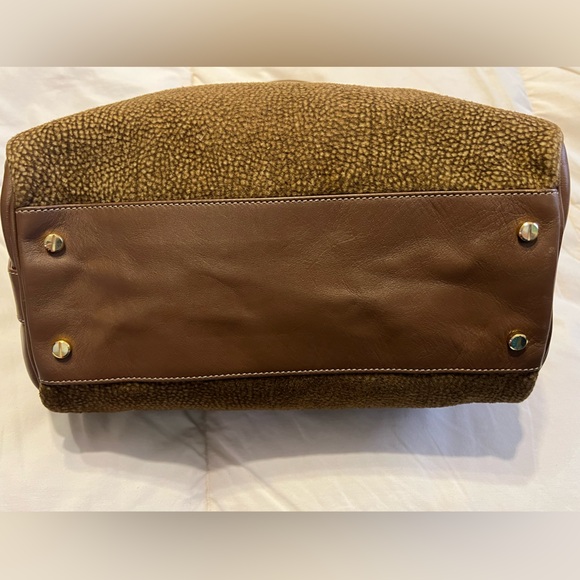 Borbonese Redwall authentic large dome purse. Made in Italy. Quail suede leather - Picture 5 of 16